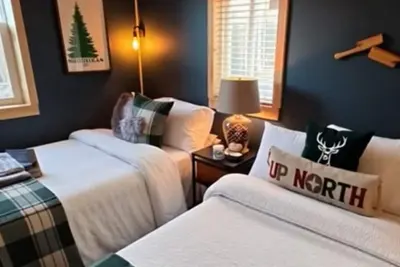 Charming 3-bedroom with Abundant Outdoor Space