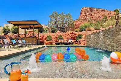 Image de Chapel Palace - 5 Bedrooms w/ Pool, Views & Spa