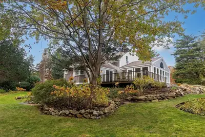 Image de Blue Heron Hideaway East Orleans Home Steps from Shores of a Nauset Inlet Beach