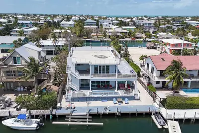Image de Island Dream- Fantastic 5-bedroom house with dockage in peaceful Islamorada.