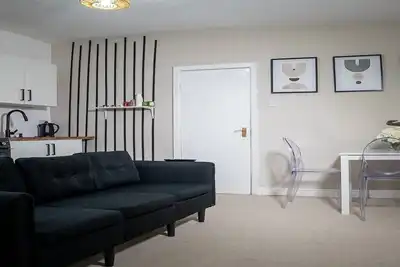 Image de Modern 2-Bedroom Stay for Families & Professionals Near Birmingham City Centre