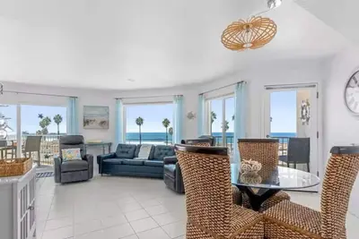 Image de Scenic Condo by the Beach in Oceanside