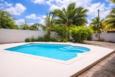 Image de Newly Renovated 2-Bedroom Apartment with Private Pool, Grand Baie