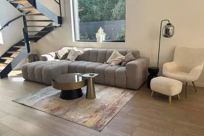 Image de Maison de luxe avec piscine dans le parc national de la Haute Campine