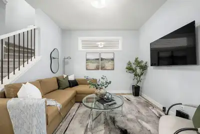 Image de Modern 4br Retreat•3 Baths•Near to Banff&Airport