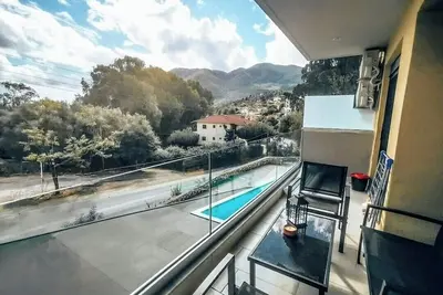 Exotic Luxury Apartment: Sea Breeze Central