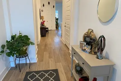 Image de Large 5-Bedroom Georgetown Getaway/Minutes to Blue Hole Park + Historic Square