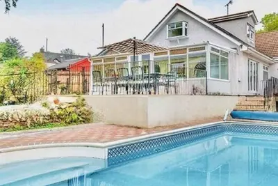 Image de Maison-Large-Salle de bain privée-Vue ville-PlymouthPoolHouse