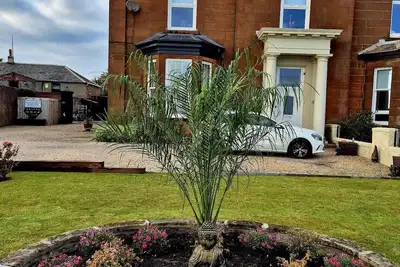 Image de Ta'Pinu House and Spa Beach front Holiday Home, Everything on your doorstep!