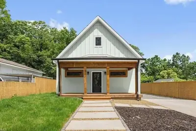 Image de Greensboro 3br w/ Private Baths Near Downtown, Coliseum & High Point Market