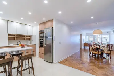 Image de Huge 3-Bedroom Apartment | Families | Recoleta