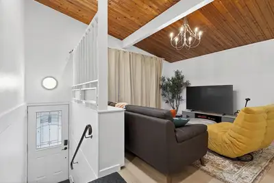 Image de 3br | king bed | Roger’s place | Downtown | Expo Centre | Stadium