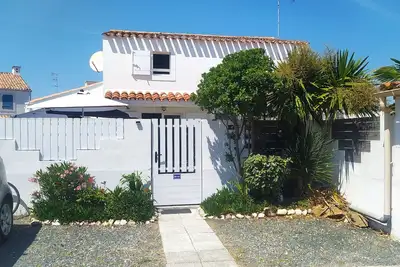 Image de Jolie maison de vacances près de la plage, parking privé