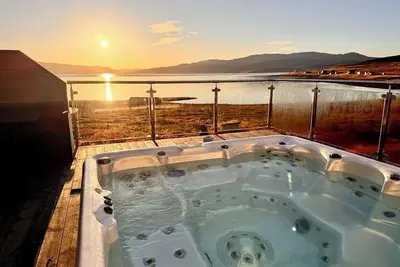 Image de Jacuzzi, fjord view & Northern lights - close to Hammerfest & North Cape