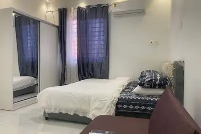 Image de Luxury Live Inn Accra- Ghana, Awoshie Anyaa Market. 2 mins from the main road.