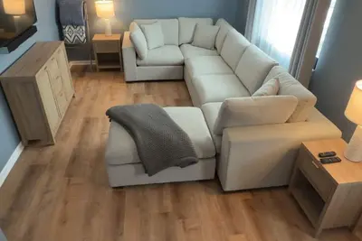 Image de Entire home just 10 minutes from Pittsburgh's North Shore