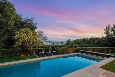 Image de Luxury Spanish Villa w/ Pool, \nViews, 8& Guest House