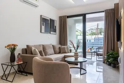 Image de Amato River Suites by Ezoria Apt 102 2-bed