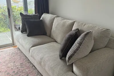 Image de Beachside Retreat Paradise w Pool & Pickleball Court — 5 mins to downtown