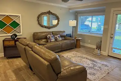 Hammond Garden Home, Unit 1