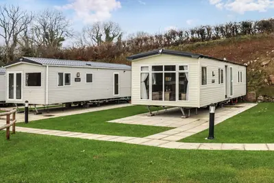 Image de 2 chambres à coucher à Pendine