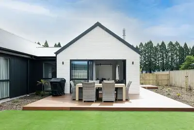 Image de Ultimate Comfort, Brand New Warm Private Home