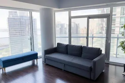 Image de RivetStays | The York Design Suite – 3 Bedroom Condo