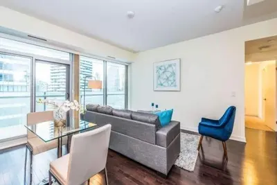 Image de RivetStays | The York Deluxe Suite – 3 Bedroom Retreat