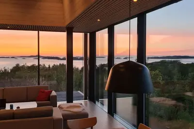 Image de Senjavista, near nature, sea and mighty mountains.