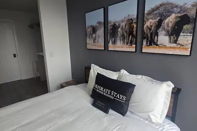 Image de Executive Furnished 2 Bedroom in Toronto | Elm Ledbury