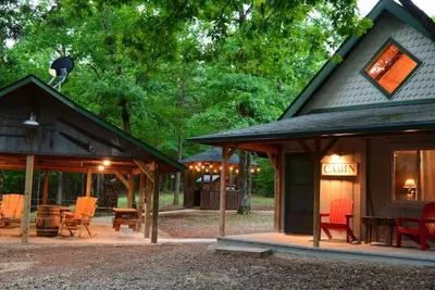 Image de Shady Bend Cabin Located just 1 Mile from Wolf Pen Gap South Trailhead