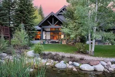 Image de New Listing! Premier Arrowhead Cabin | Private Pond | Fire Pit + Pool Table