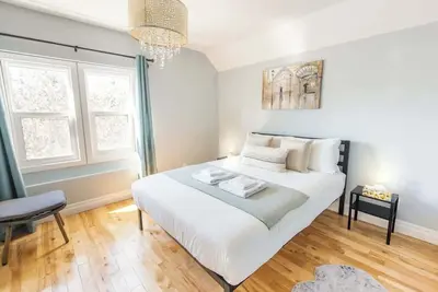 Image de 5 min to Agawa Train | Cozy Oasis w/Firepit & Deck