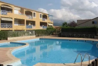 Image de Villa club  52m2 Piscine copropriété Parking Privé