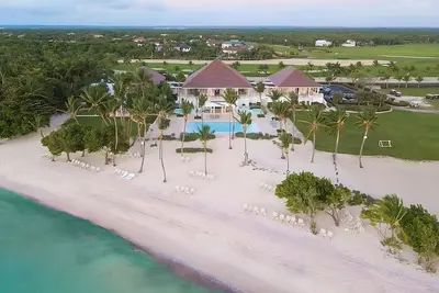 Image de 2 Units – Elegant Ocean View Two-Bedroom Suites