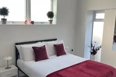 Image de London Access Stay | Fast Train to Waterloo | Near Heathrow