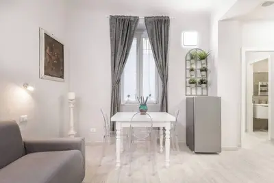 Image de Double apartment with 2 independent entrances in the historic center of Florence