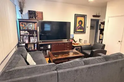 Image de Cozy 1-bedroom apartment in a quaint Hawthorne neighborhood