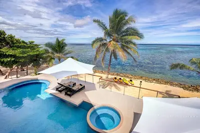 LomaniWai luxurious all-inclusive beachfront villa