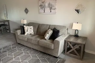 Cozy 1 bed/1bath Unit