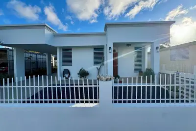 Image de Bob's beach bungalow surf & tide pools nearby