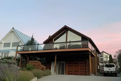 Image de Cozy 3-bedroom cabin with Ac in the charming community of Sun Cove!