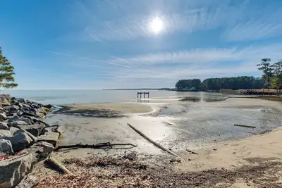 Image de Potomac River Haven w/ Private Beach, Pets Welcome