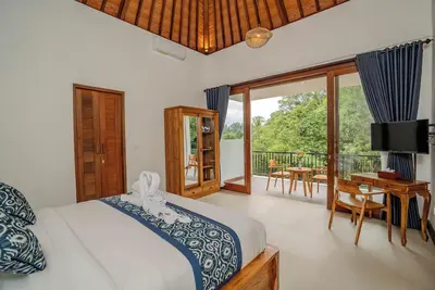 Image de Lush jungle retreat 10 minutes from Ubud town center. 2 Bedroom villa with pool.