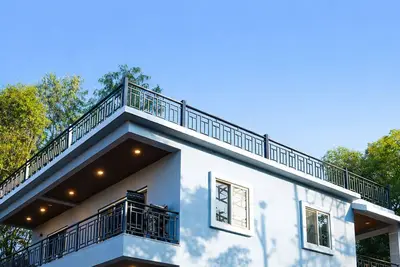 Image de Royal Hilltop Villa Private 5bhk Lush Green Valley View Food Caretaker WiFi