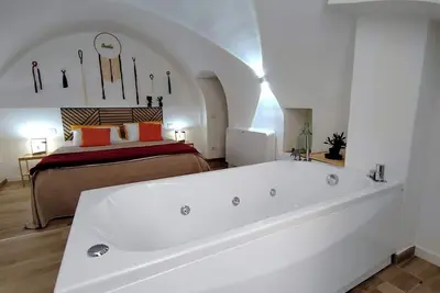 Image de [La Chianca Jacuzzi & Stone] Cozy Apartment