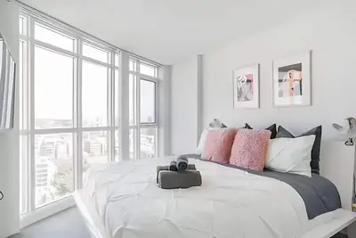 Image de RivetStays | The Parade 2 Premier Suite – 1 Bedroom Condo