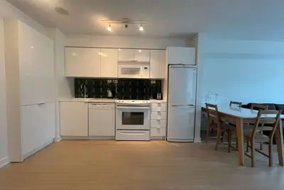 Image de RivetStays | The Parade Deluxe Suite – 1 Bedroom Condo