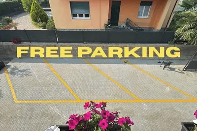 Image de Elegant Suite with Balcony, Lake View, Wi-Fi and Free Parking