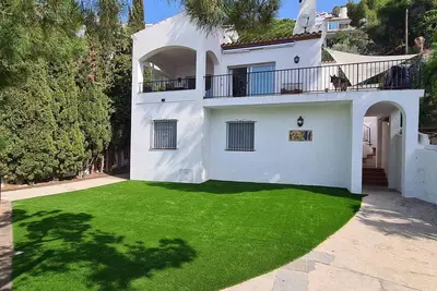 Image de Los Torrinos Villa de ensueño con encanto mediterráneo.